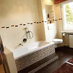 לינה וארוחת בוקר Inn66
