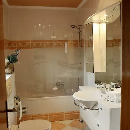 Bed & Breakfast Inn66